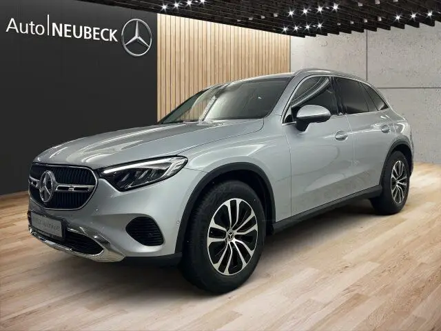 Photo 1 : Mercedes-benz Classe Glc 2023 Petrol