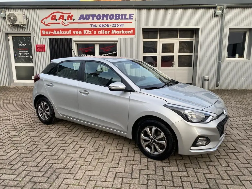 Photo 1 : Hyundai I20 2019 Petrol