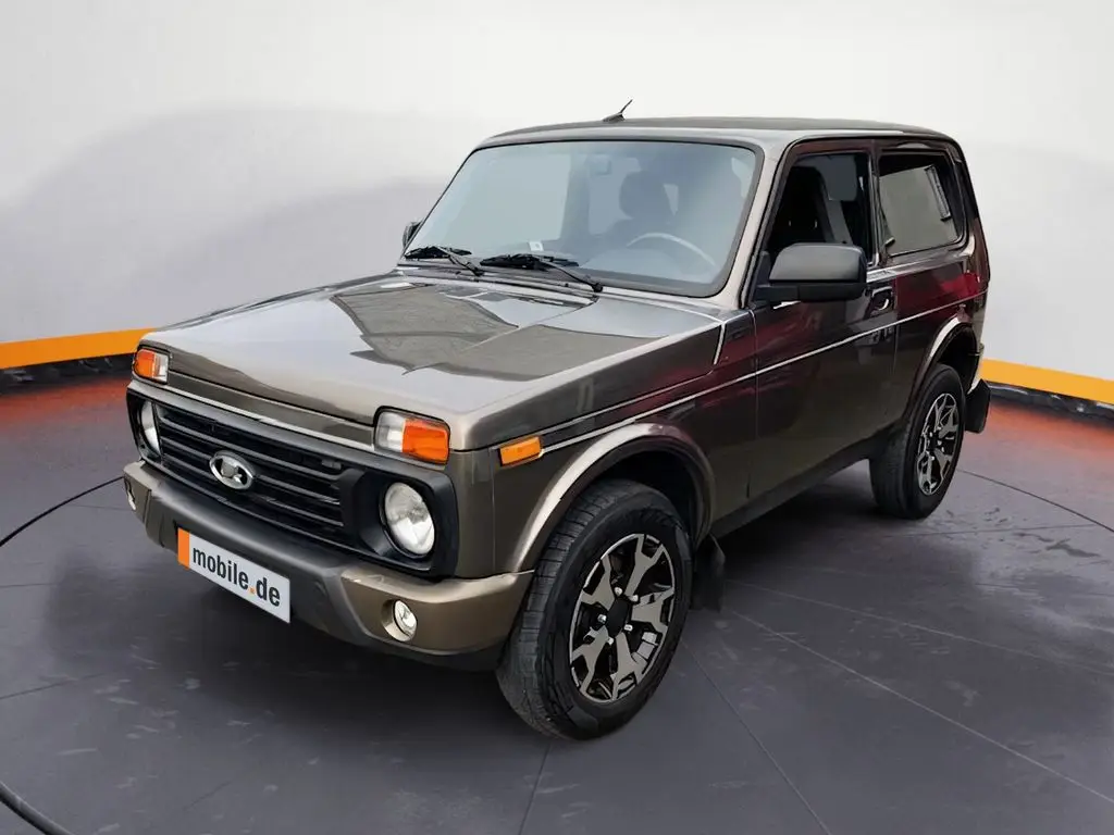 Photo 1 : Lada Niva 2021 Essence