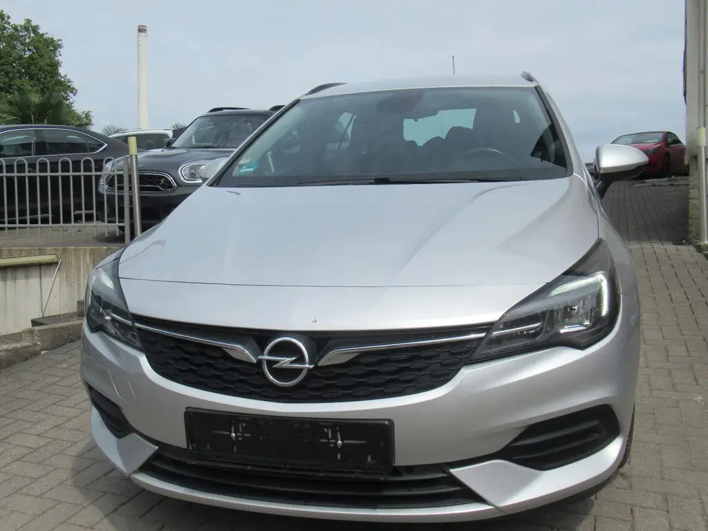 Photo 1 : Opel Astra 2020 Diesel