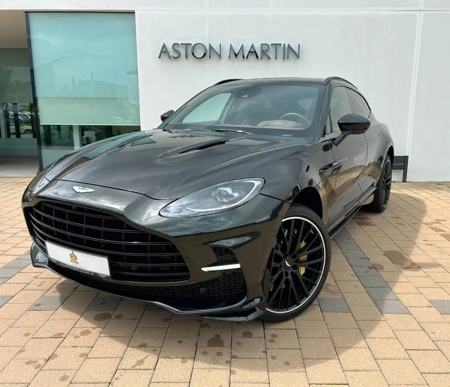 Photo 1 : Aston Martin Dbx 2023 Petrol