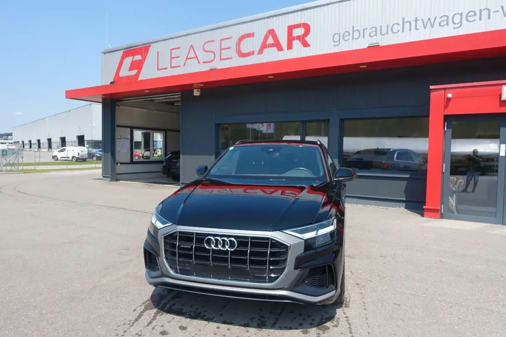 Photo 1 : Audi Q8 2020 Diesel