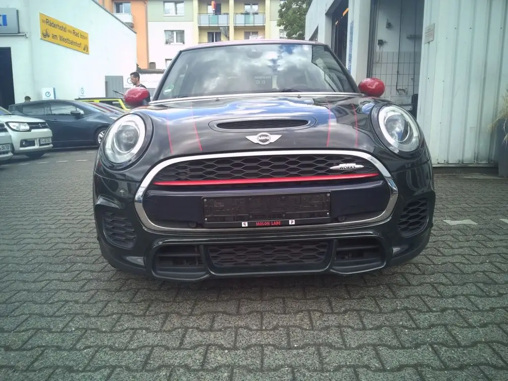 Photo 1 : Mini John Cooper Works 2015 Essence