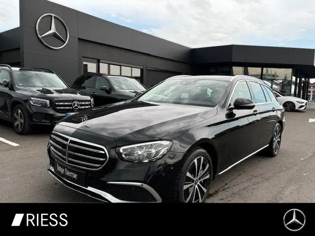 Photo 1 : Mercedes-benz Classe E 2022 Hybride