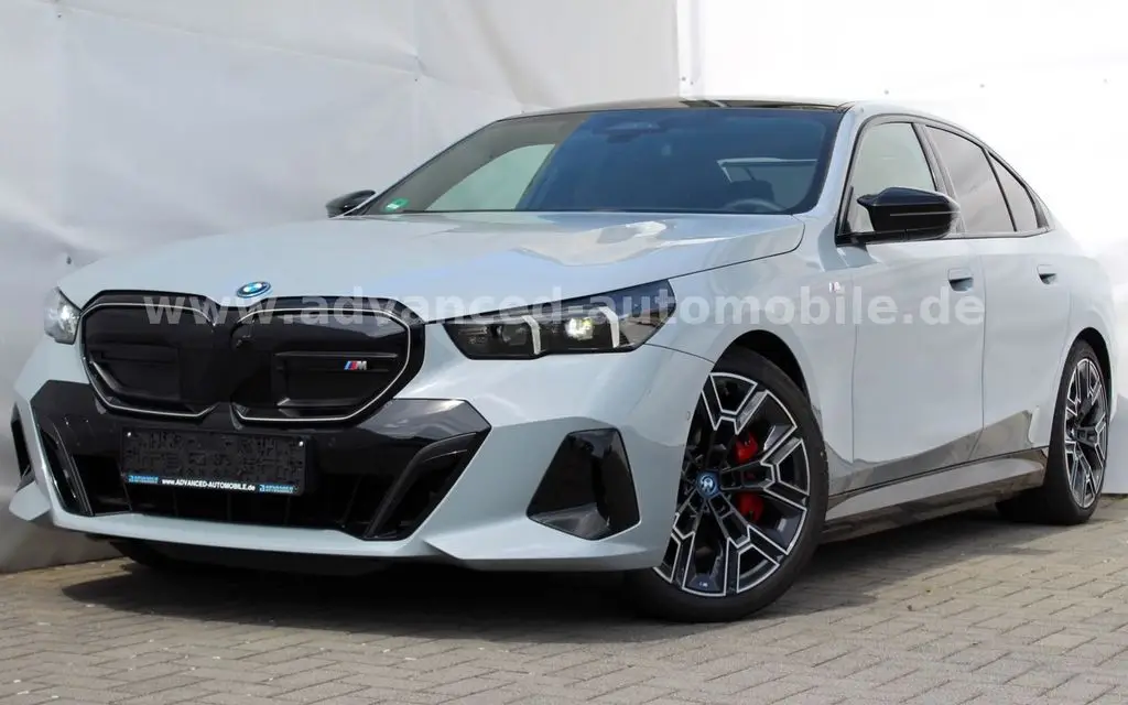 Photo 1 : Bmw I5 2024 Non renseigné