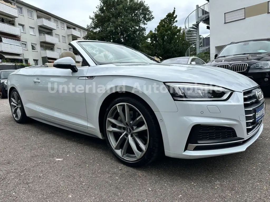 Photo 1 : Audi A5 2018 Petrol