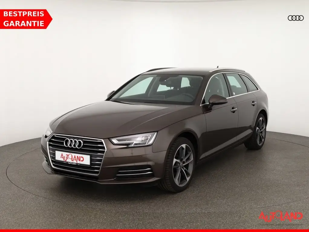 Photo 1 : Audi A4 2018 Petrol