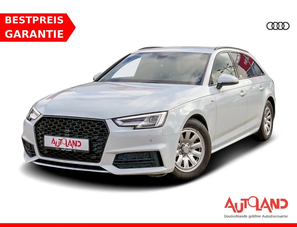 Photo 1 : Audi A4 2018 Essence