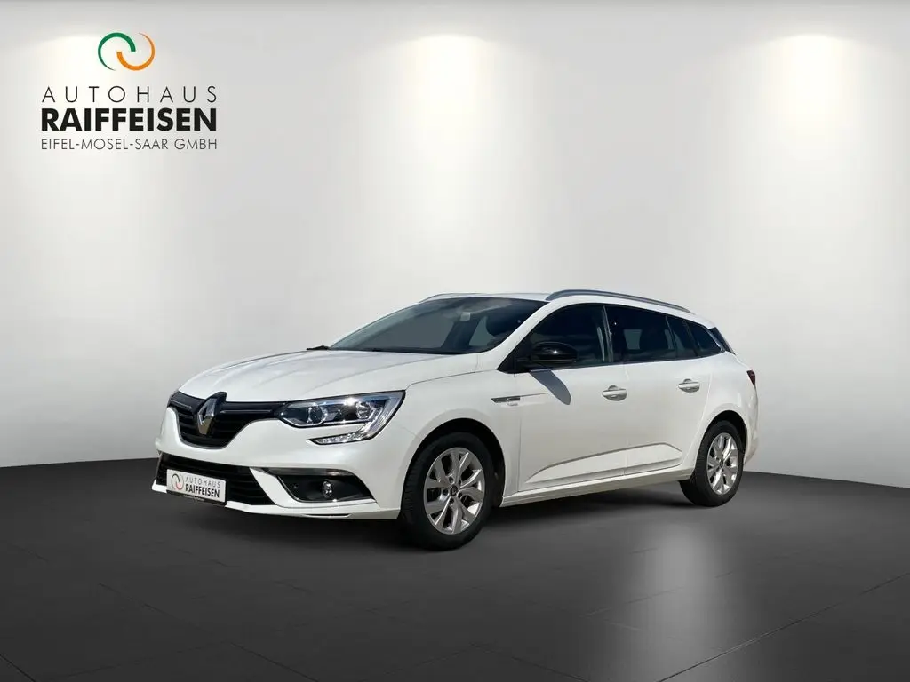 Photo 1 : Renault Megane 2019 Petrol