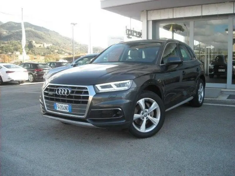 Photo 1 : Audi Q5 2019 Diesel