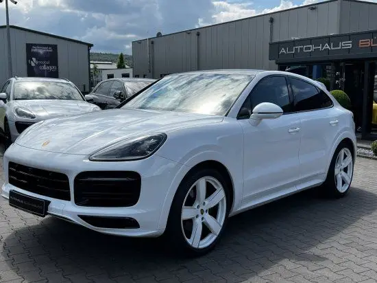 Photo 1 : Porsche Cayenne 2022 Essence