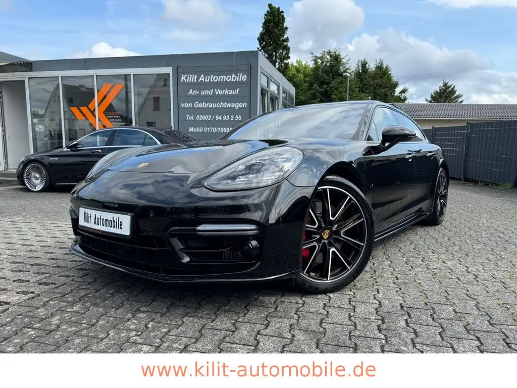 Photo 1 : Porsche Panamera 2019 Petrol