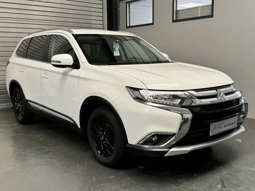 Photo 1 : Mitsubishi Outlander 2019 Essence