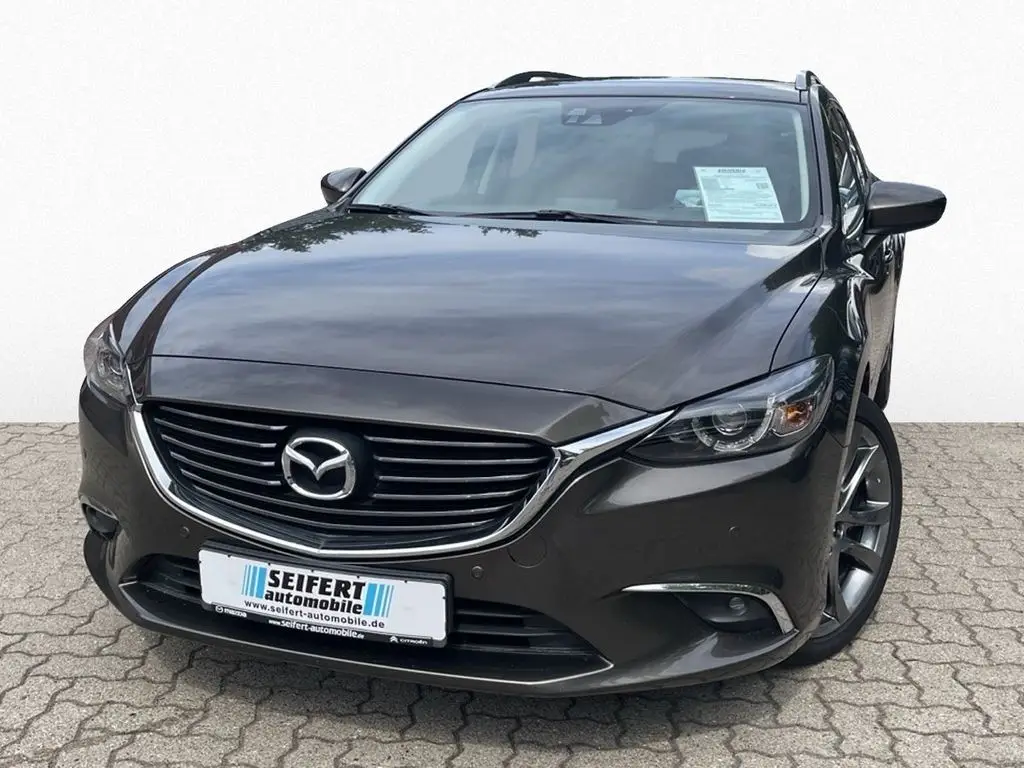 Photo 1 : Mazda 6 2015 Non renseigné