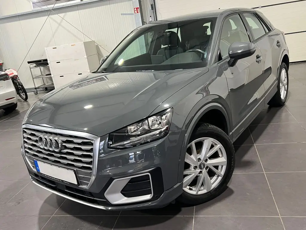 Photo 1 : Audi Q2 2019 Essence