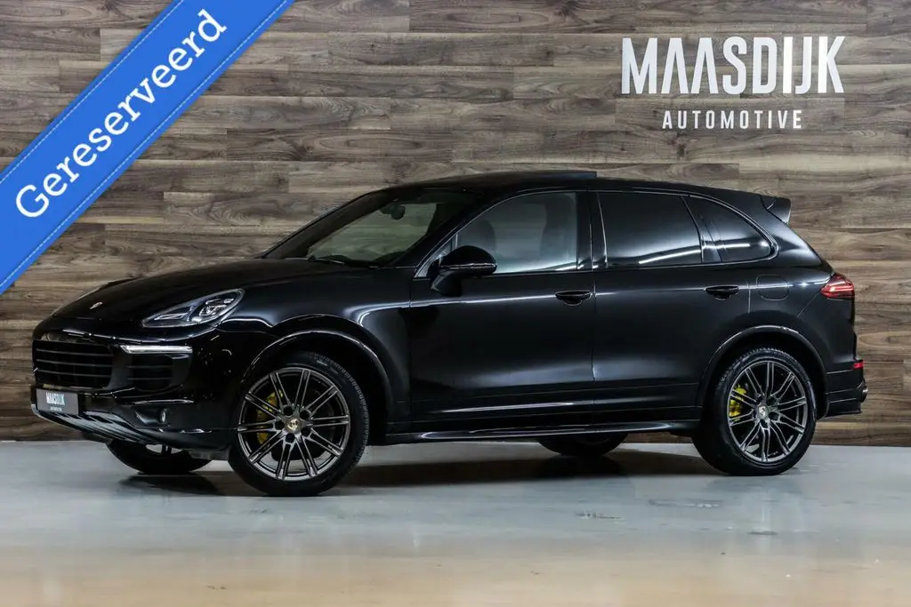 Photo 1 : Porsche Cayenne 2016 Hybride