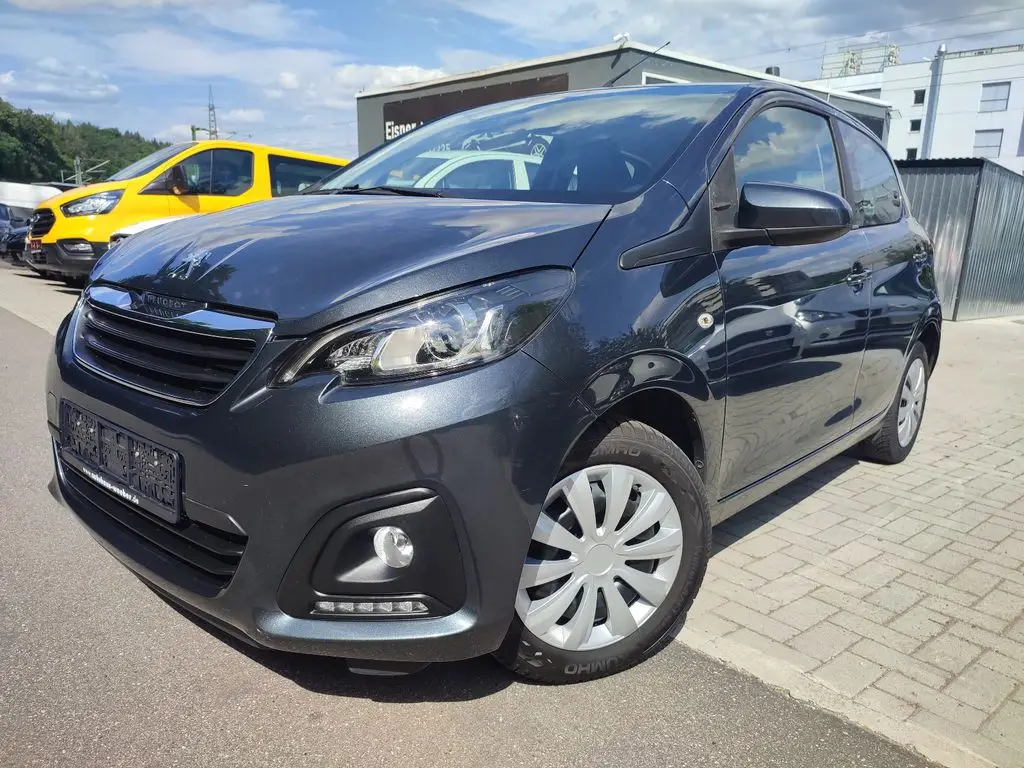 Photo 1 : Peugeot 108 2016 Petrol