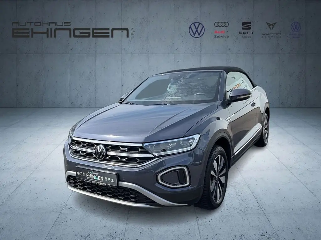 Photo 1 : Volkswagen T-roc 2023 Essence