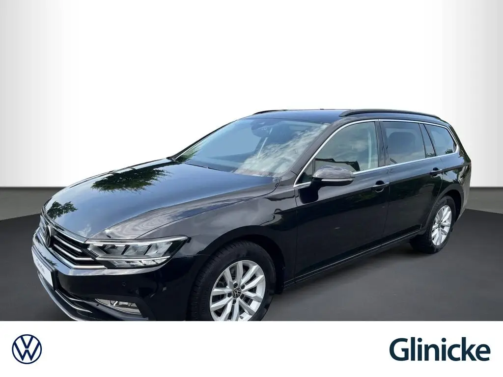 Photo 1 : Volkswagen Passat 2023 Diesel