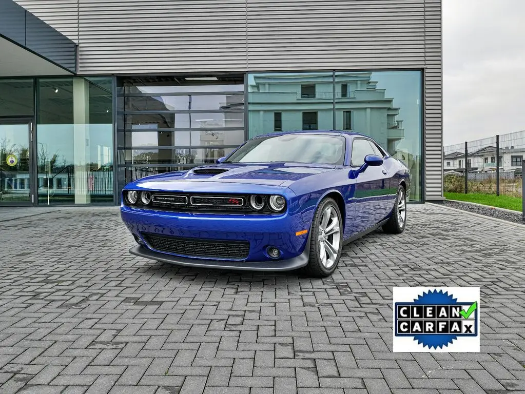 Photo 1 : Dodge Challenger 2021 Petrol