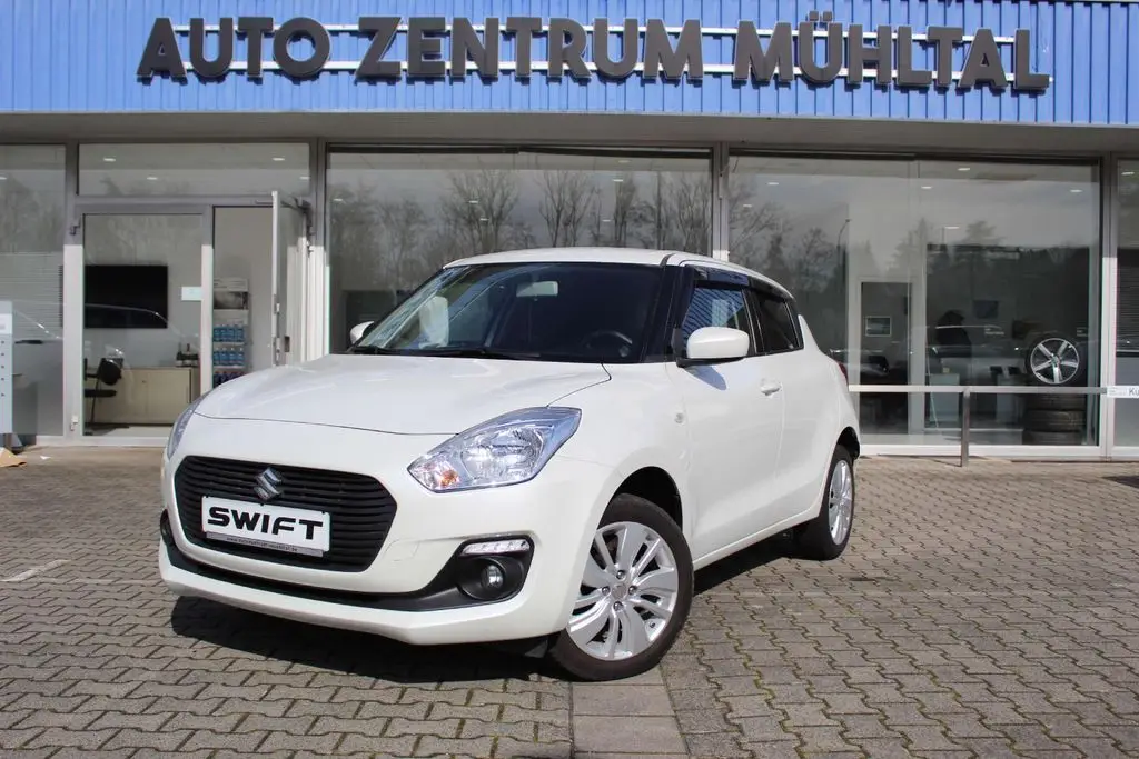 Photo 1 : Suzuki Swift 2019 Essence