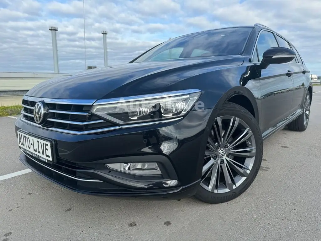 Photo 1 : Volkswagen Passat 2020 Diesel