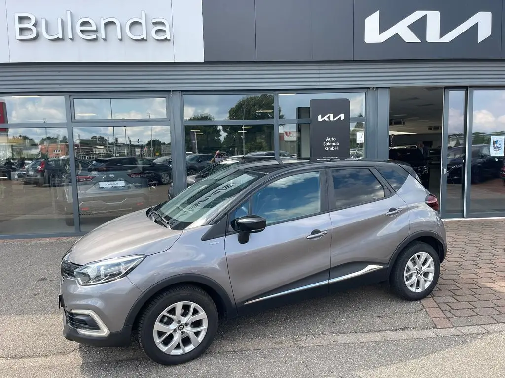 Photo 1 : Renault Captur 2018 Petrol