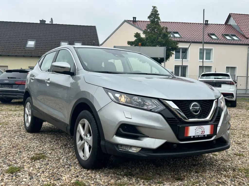 Photo 1 : Nissan Qashqai 2021 Petrol