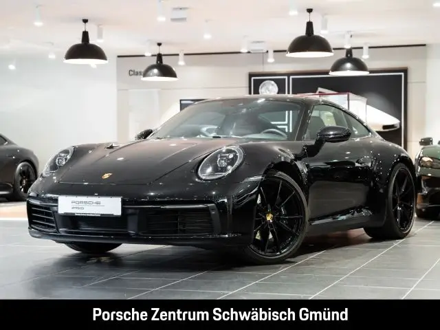 Photo 1 : Porsche 992 2020 Essence