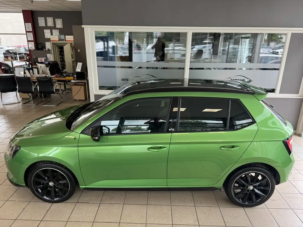 Photo 1 : Skoda Fabia 2017 Essence