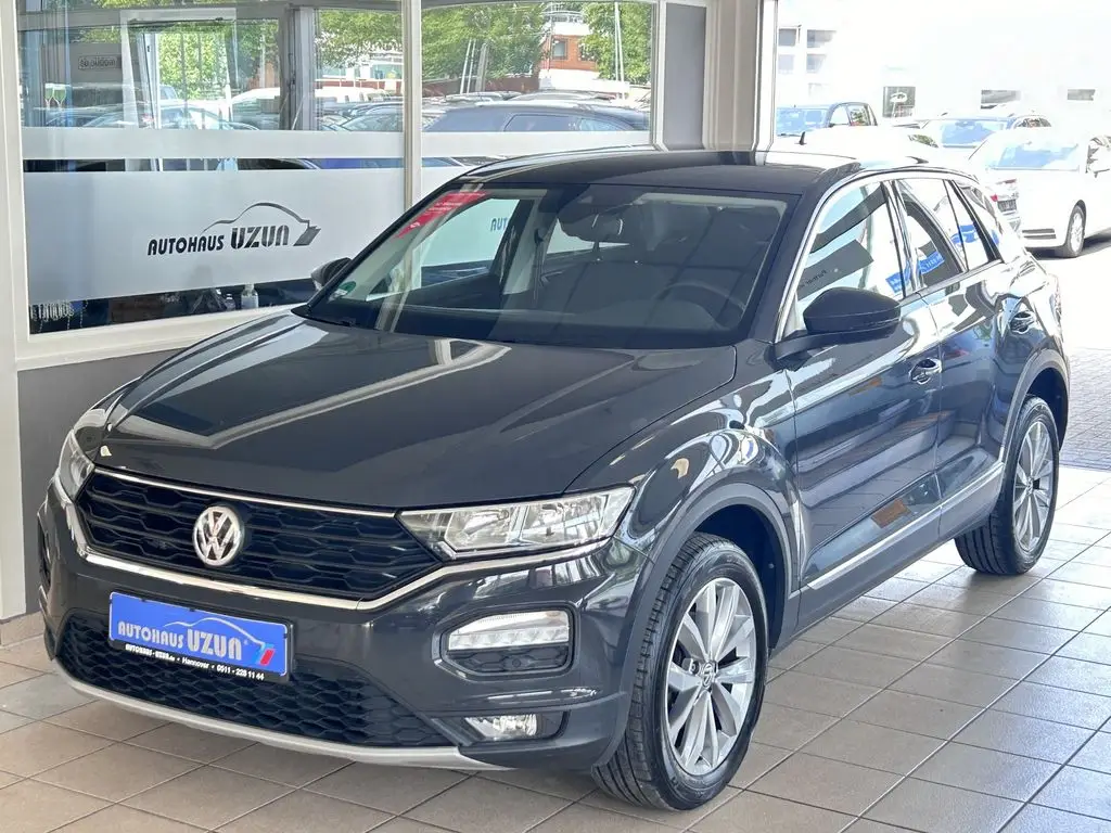 Photo 1 : Volkswagen T-roc 2019 Petrol