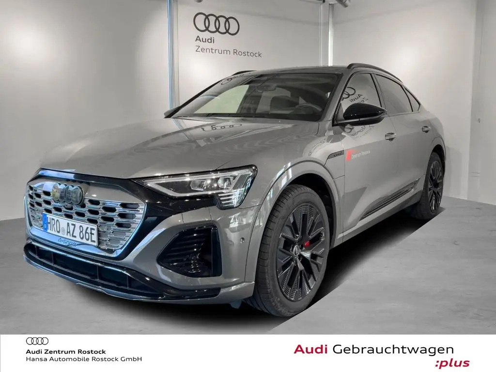 Photo 1 : Audi Q8 2024 Not specified