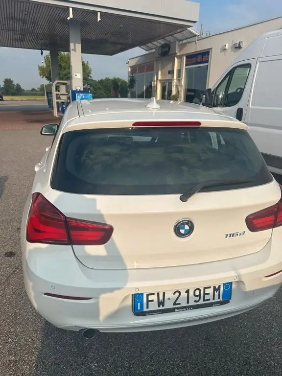 Photo 1 : Bmw Serie 1 2019 Diesel