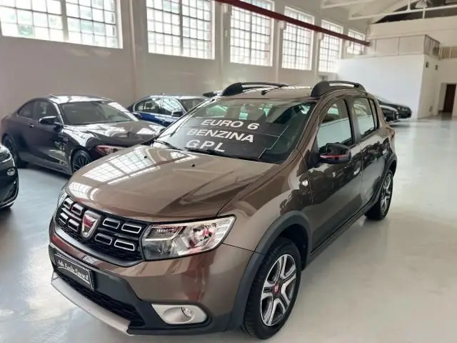 Photo 1 : Dacia Sandero 2019 GPL