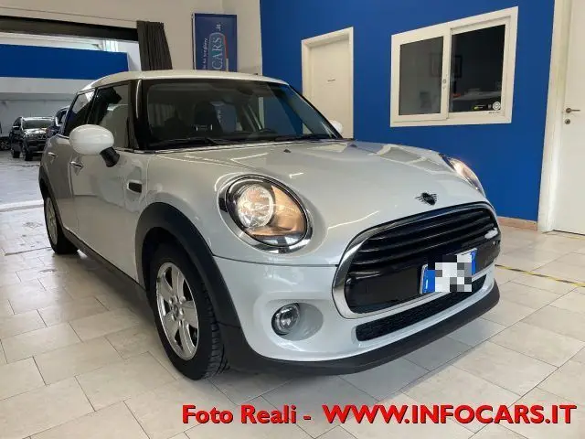 Photo 1 : Mini Cooper 2020 Essence