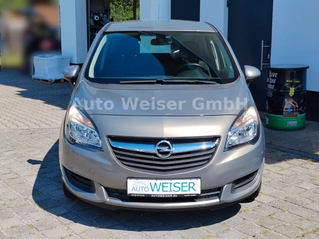 Photo 1 : Opel Meriva 2016 Petrol