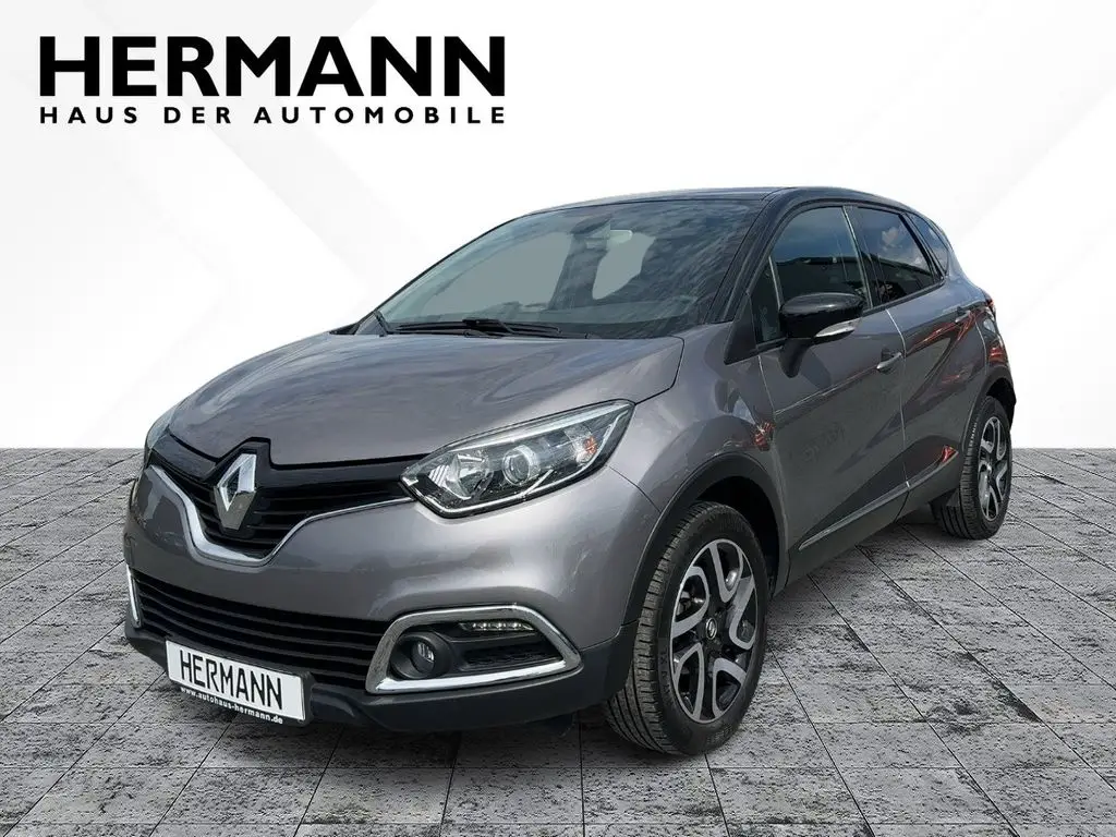 Photo 1 : Renault Captur 2017 Petrol