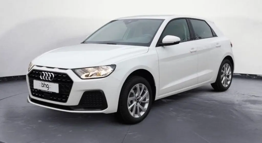 Photo 1 : Audi A1 2023 Essence