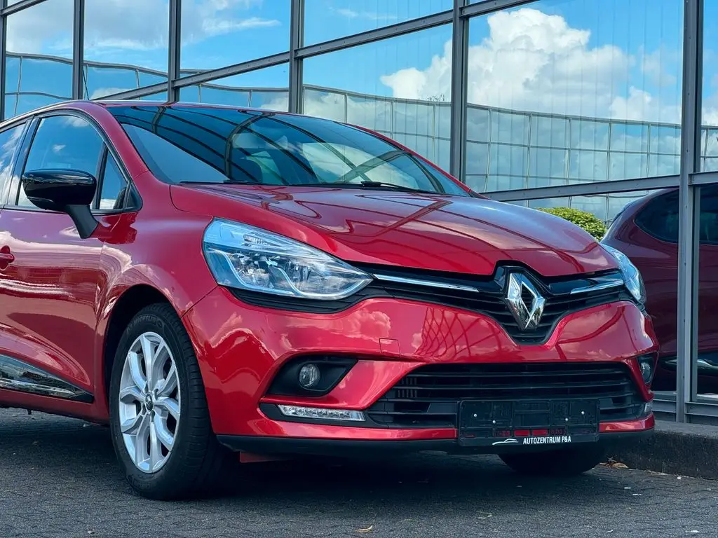 Photo 1 : Renault Clio 2019 Essence