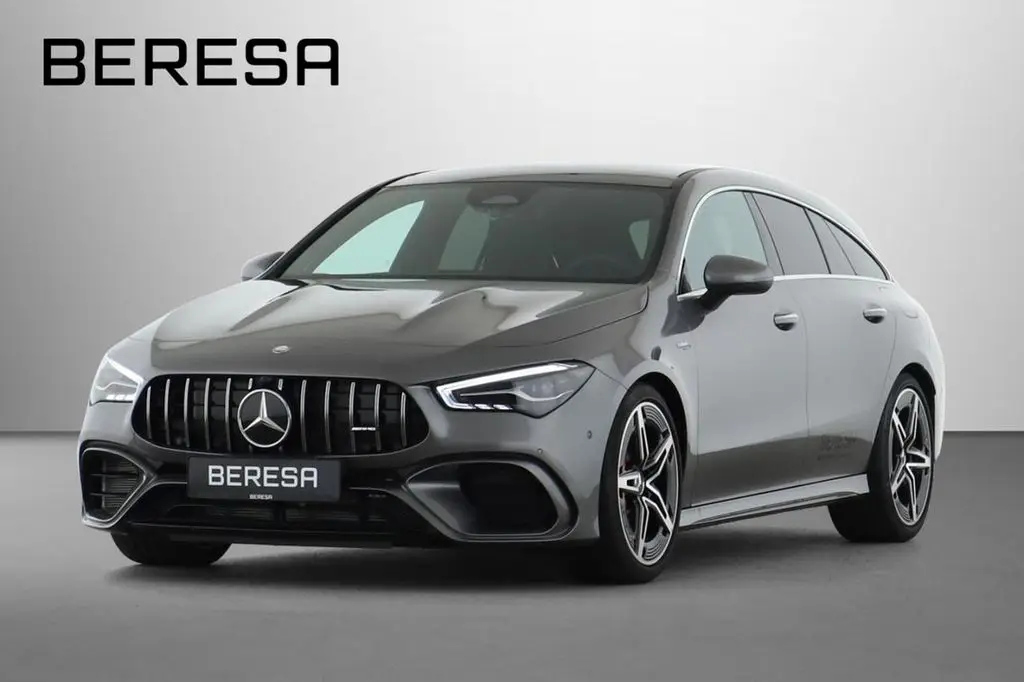 Photo 1 : Mercedes-benz Classe Cla 2024 Petrol