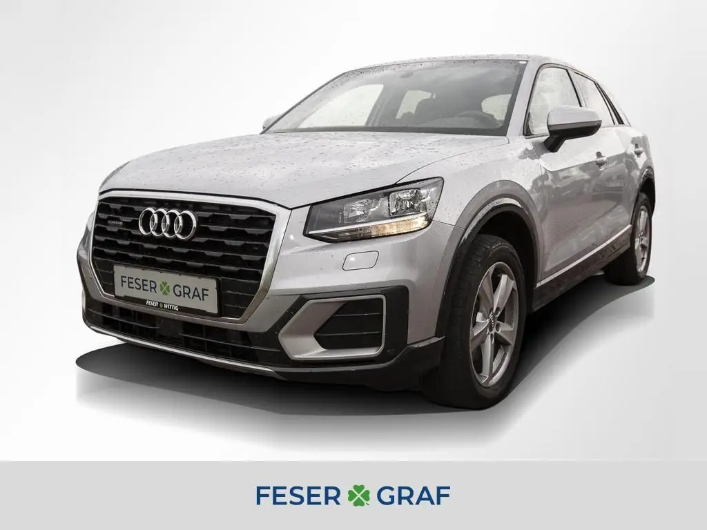 Photo 1 : Audi Q2 2017 Diesel