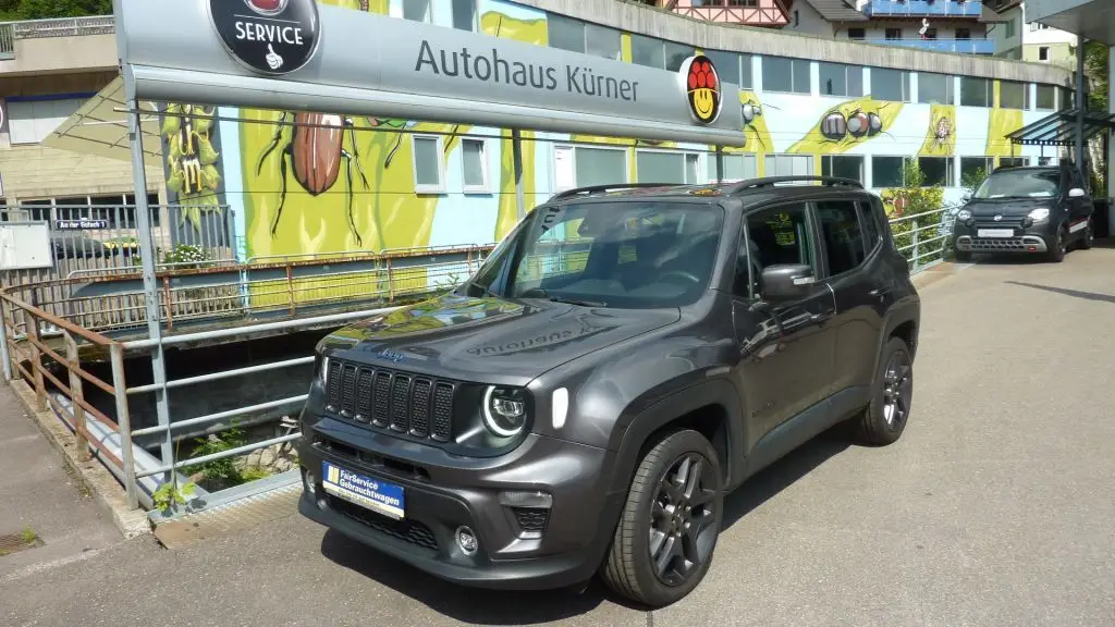 Photo 1 : Jeep Renegade 2021 Hybrid