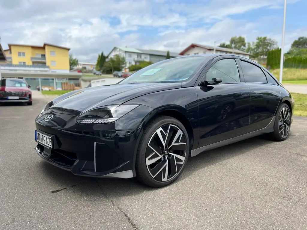 Photo 1 : Hyundai Ioniq 2023 Non renseigné