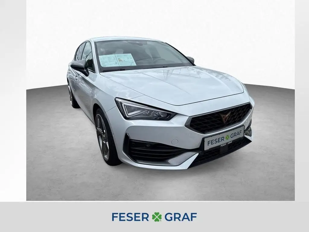 Photo 1 : Cupra Leon 2023 Petrol