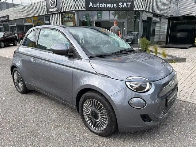 Photo 1 : Fiat 500 2023 Not specified