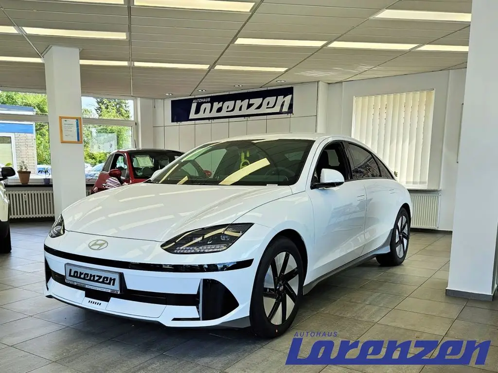 Photo 1 : Hyundai Ioniq 2023 Non renseigné