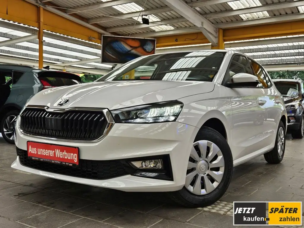 Photo 1 : Skoda Fabia 2024 Petrol