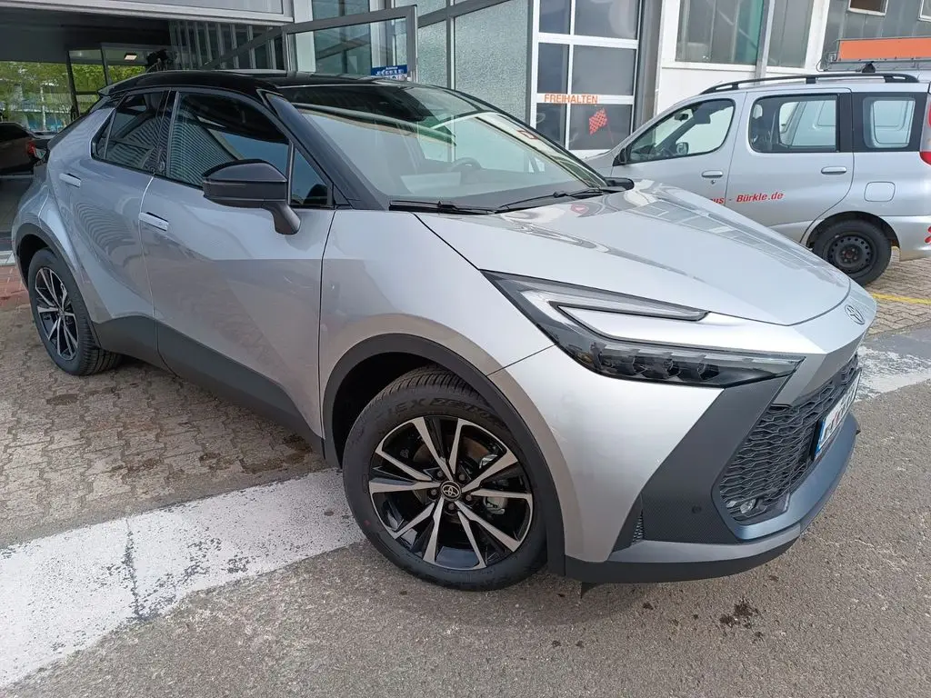 Photo 1 : Toyota C-hr 2024 Hybrid