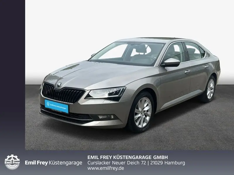 Photo 1 : Skoda Superb 2016 Petrol