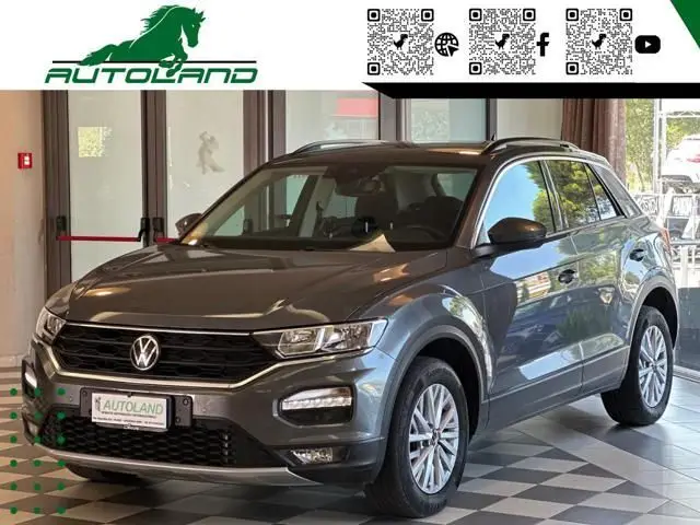 Photo 1 : Volkswagen T-roc 2021 Petrol